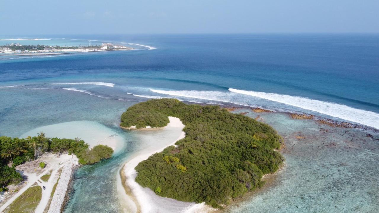 Hotel Iru Maldives Thulusdhoo Exterior foto