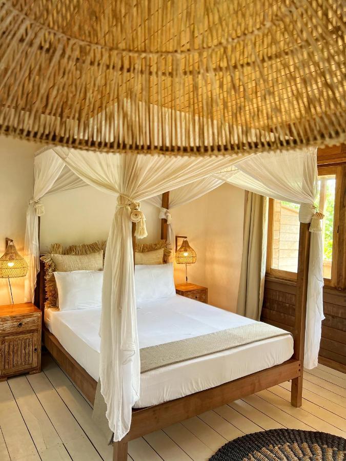 Hotel Iru Maldives Thulusdhoo Exterior foto